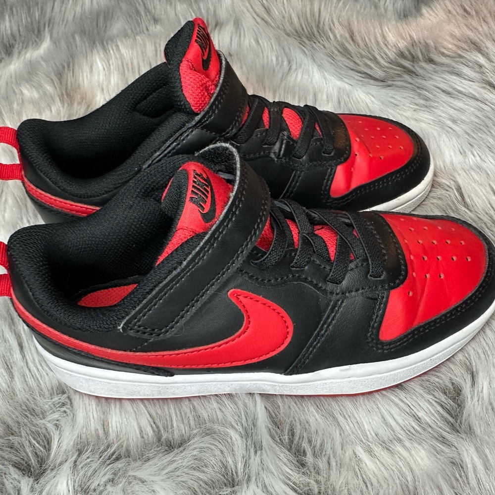 Nike Court Borough Low 2
